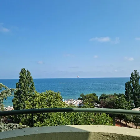 Golden Sands, Sea View, Front, Private Lägenhetshotell 4*